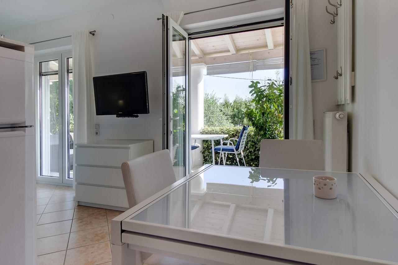 Apartments Del Sole 内里吉恩 客房 照片