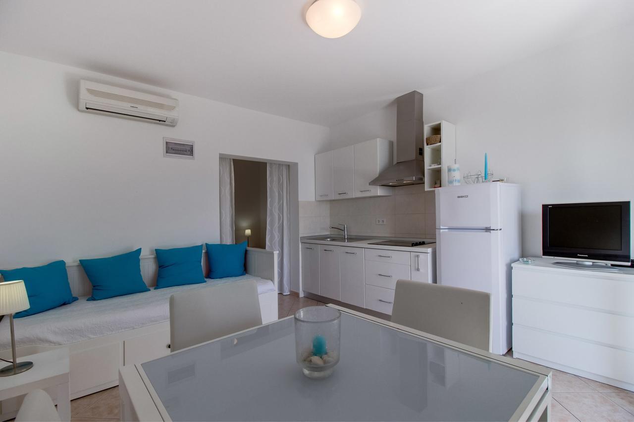 Apartments Del Sole 内里吉恩 客房 照片